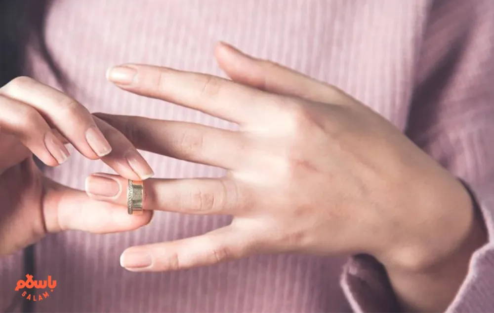 چرا انگشتر دست را سیاه می کند