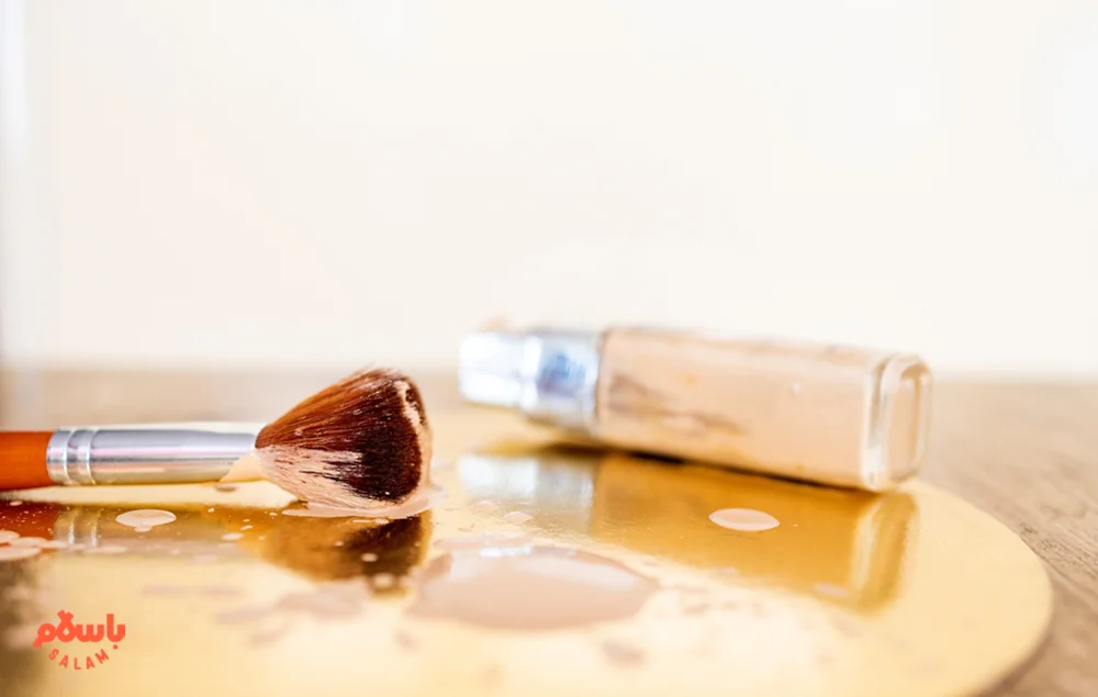 کرم پودر پوست چرب و جوشدار