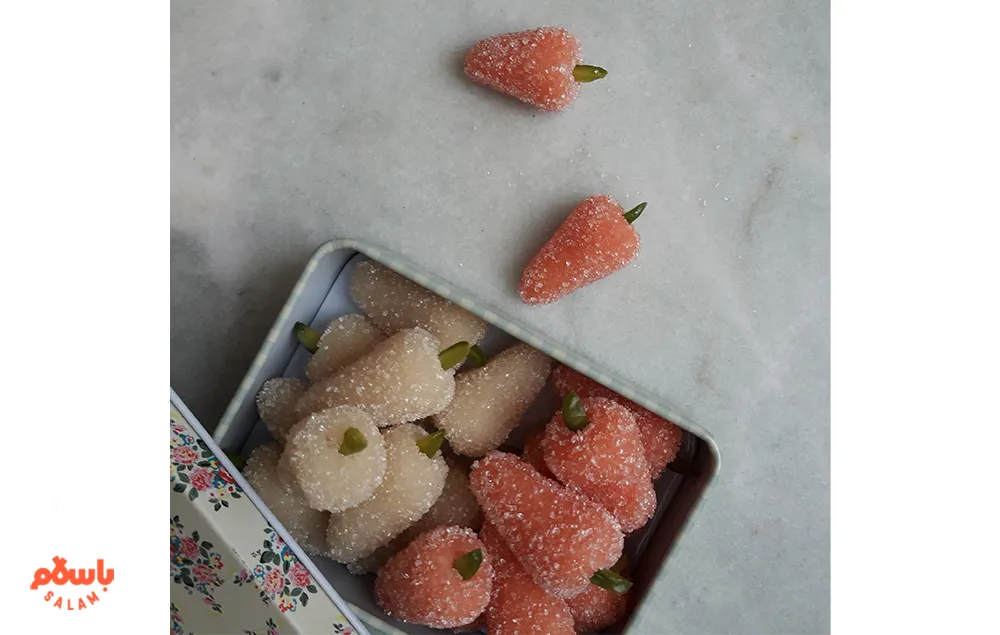 قیمت شیرینی توت بادامی