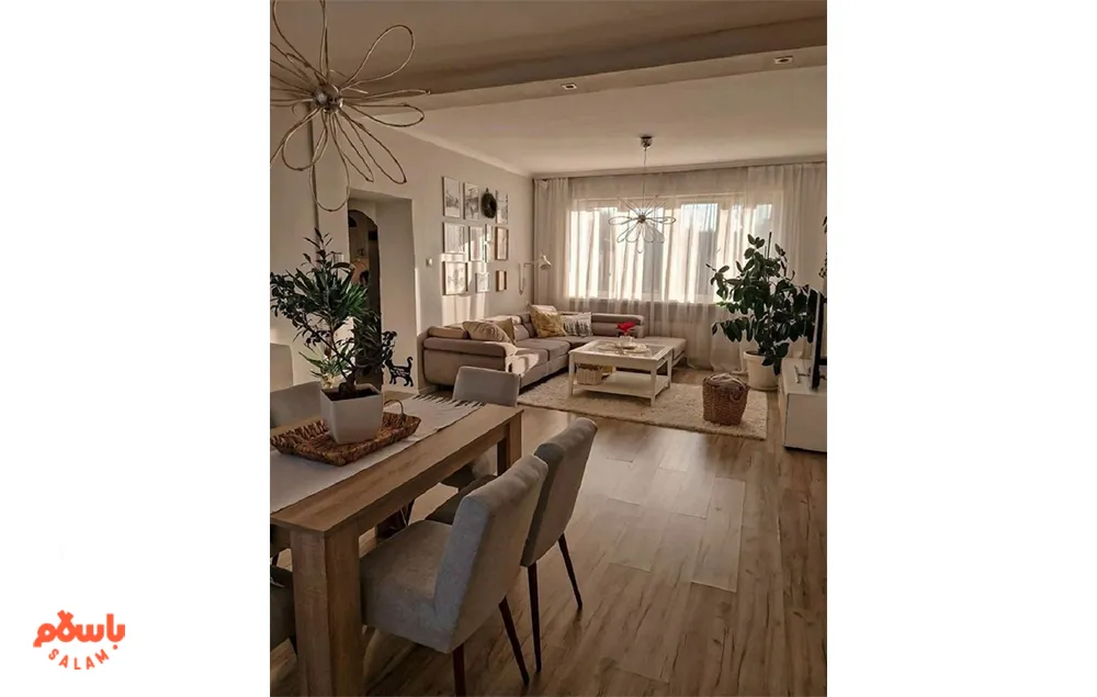 چیدمان مبل و میز ناهارخوری در پذیرایی مستطیل شکل