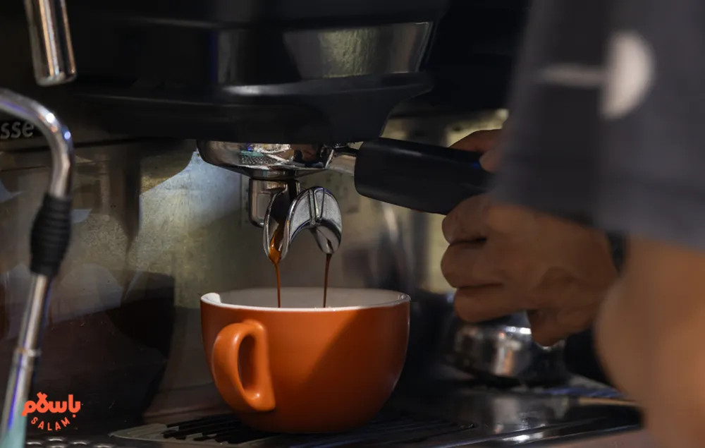 اسپرسوساز با نمایشگر دیجیتال  
