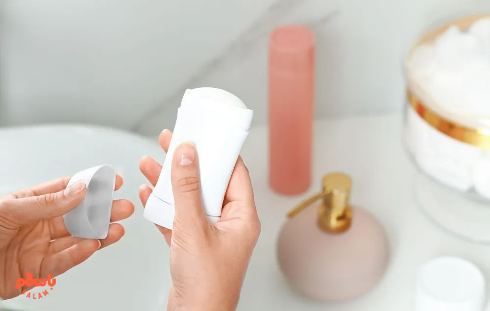 مام خوشبو کننده بدن 
