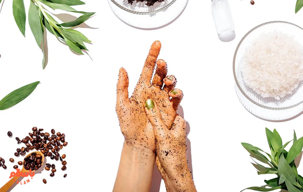 اسکراب یا لایه‌بردار؛ کدام برای پوست بهتر است؟