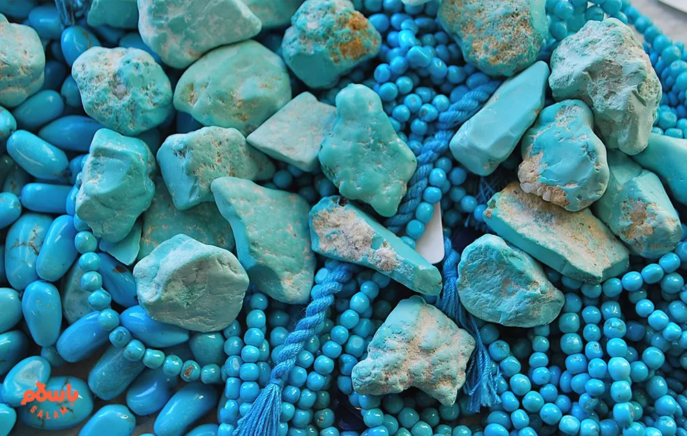 فیروزه شجری رگه‌دار
