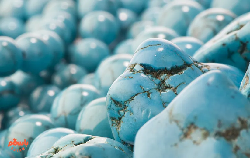 فرایند ایجاد رنگ در سنگ فیروزه
