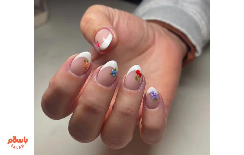 مدل ناخن گل‌دار