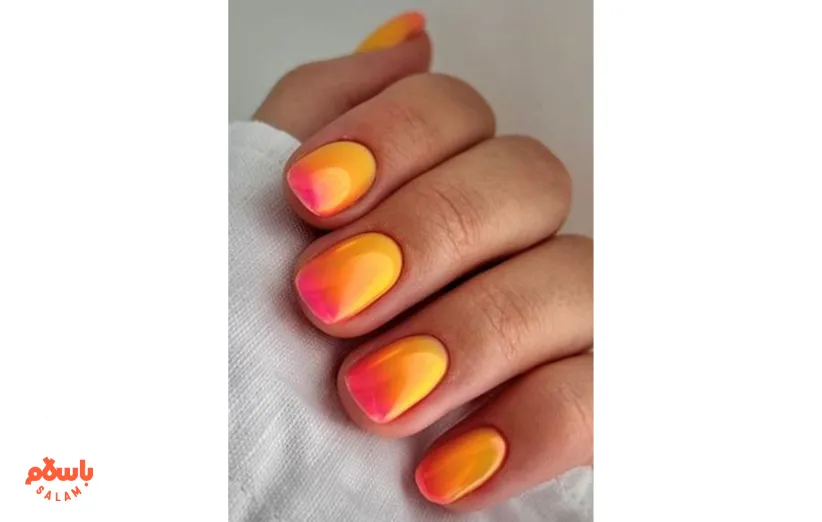 این هم طرح پرطرفدار ناخن غروب با استفاده گرادیانت: