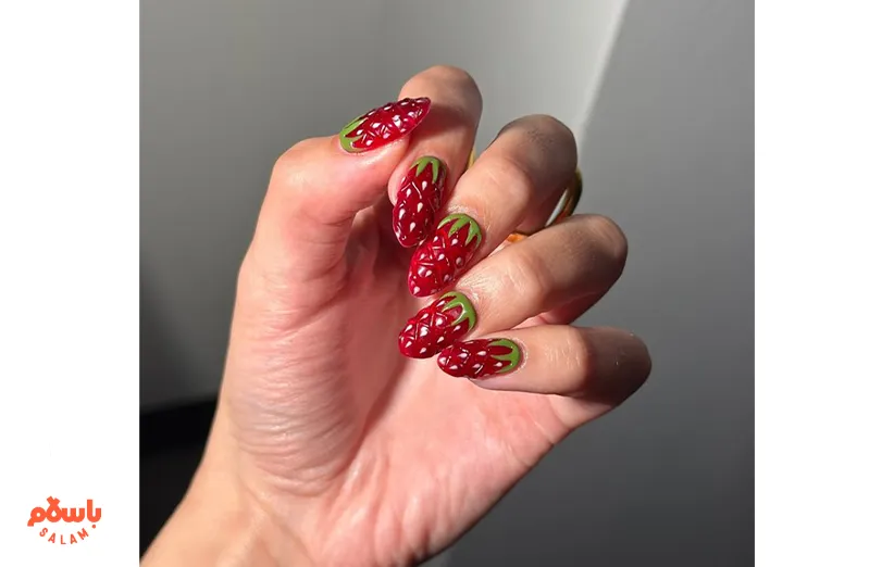 طراحی‌های ناخن با میوه‌های تابستانی