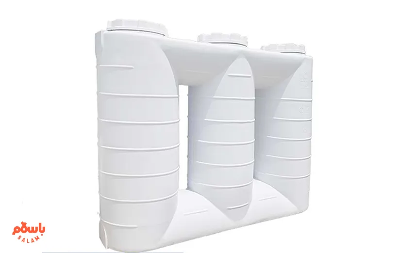 مخزن آب پلی‌اتیلن کتابی سه‌لایه با طراحی کم‌جا و عمودی، مناسب برای نصب در فضاهای محدود و کاربردهای ساختمانی یا خانگی
